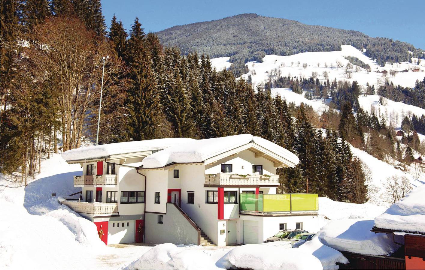 Geheel vakantieappartement, Gezellig appartement met 1 slaapkamer vlak bij het skigebied, met wifi en terras in Viehhofen, Pinzgau