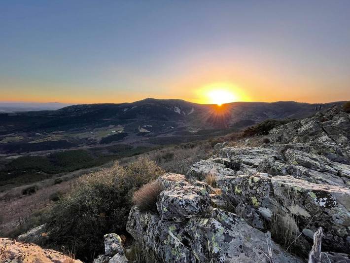 Casa de vacaciones para 4 personas, con vistas y piscina además de jardín y terraza en Montes de Toledo - 2