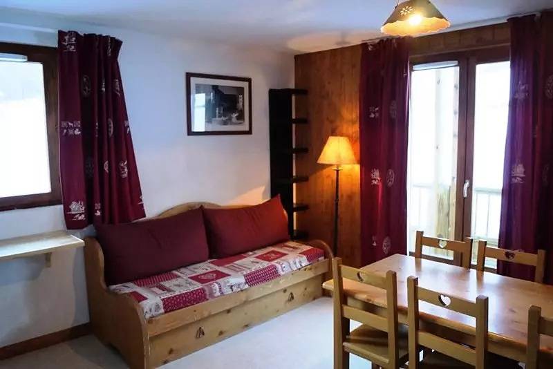 Apartamento entero, Hermosa duplex 3 dormitorios, 8 personas en residencia con piscina cubierta in Saint-Sorlin-d'Arves, Región de Saint-Jean-de-Maurienne