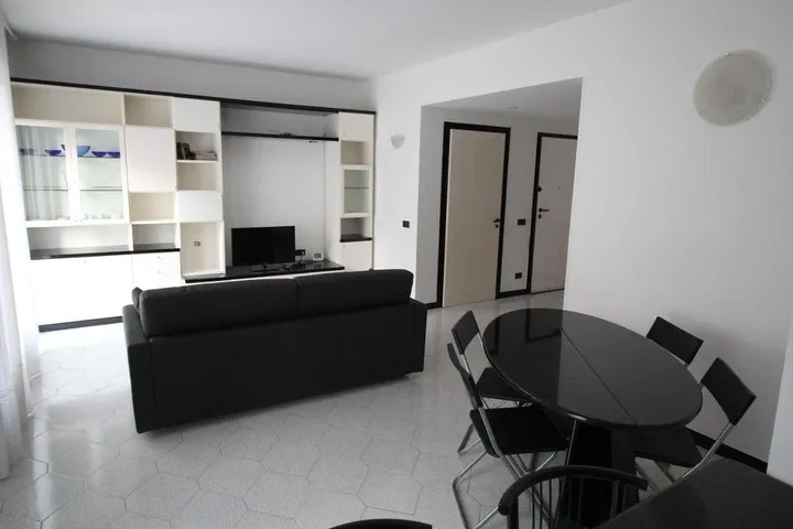 Appartement de vacances pour 5 personnes, avec terrasse ainsi que jardin et vue, animaux acceptés - 1