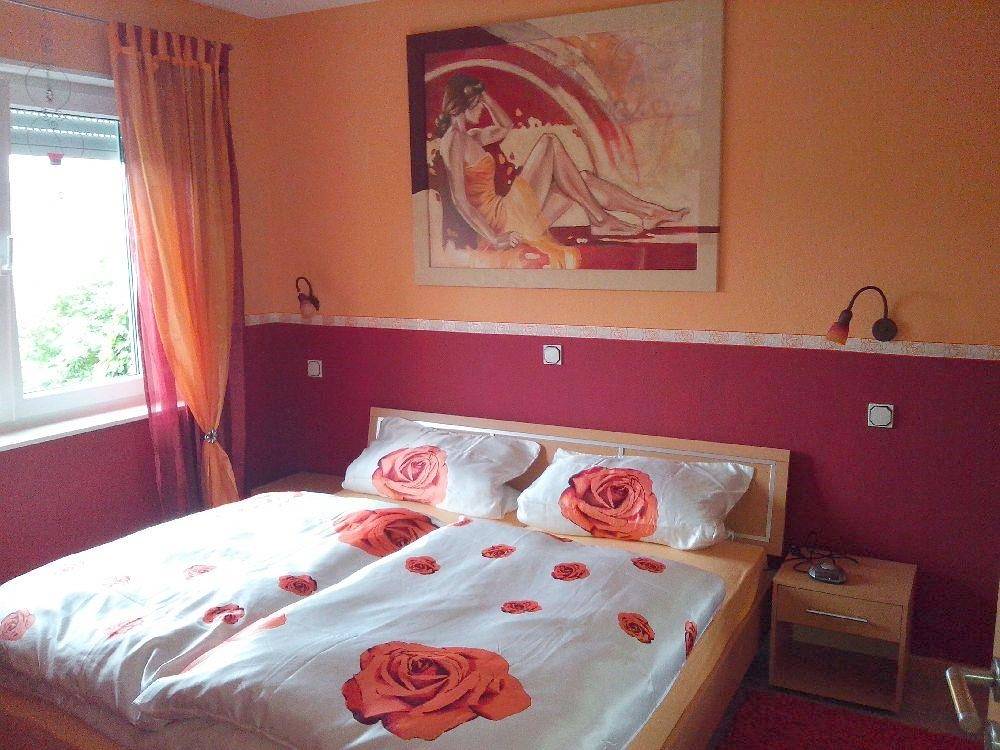 Entire holiday apartment, Weinberg-Oase in Ockfen, Landkreis Trier-Saarburg