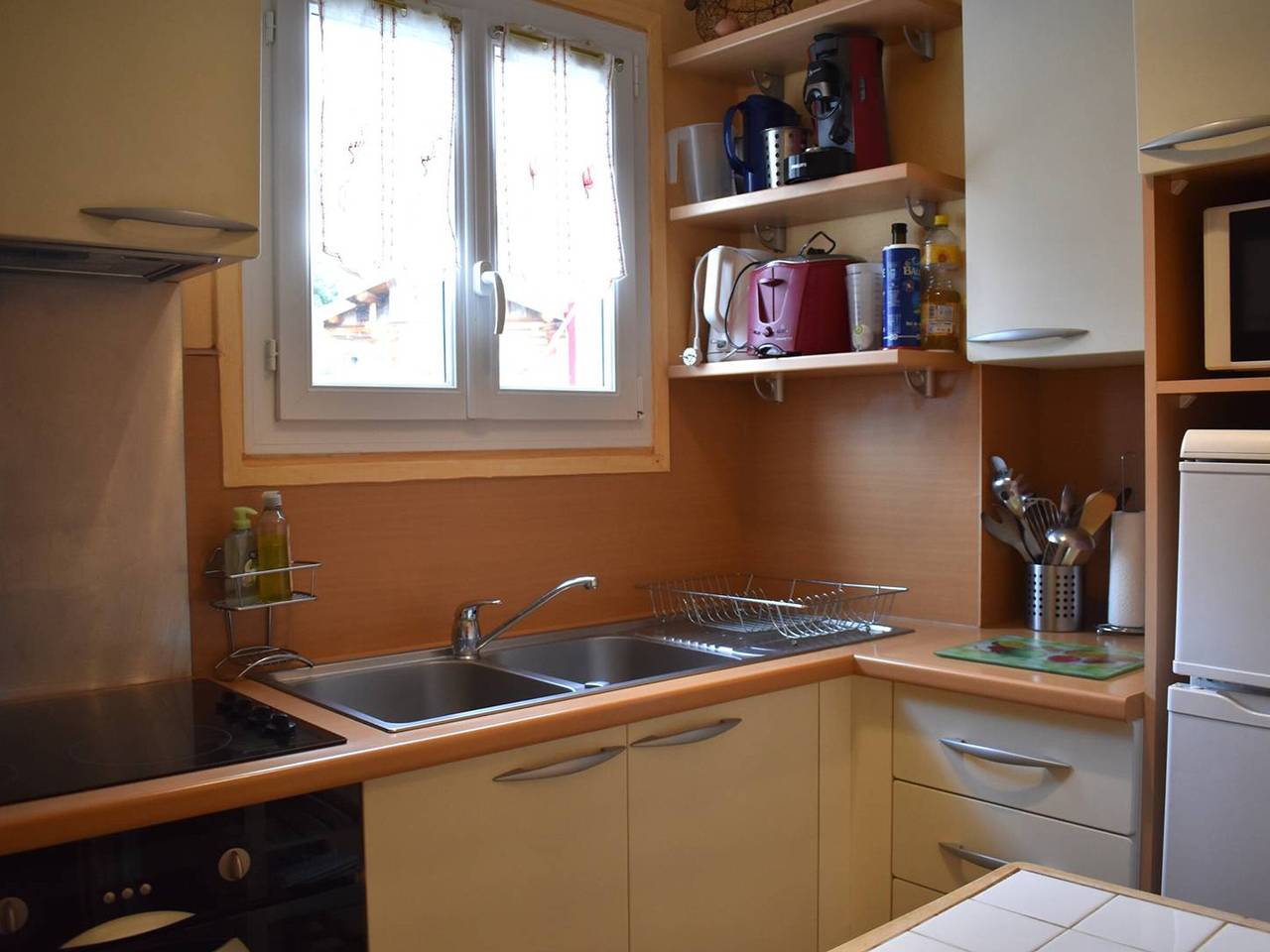 Appartement entier, Appartement lumineux 3 pièces - Vue Pyrénées et stationnement in Font-Romeu-Odeillo-Via, Parc naturel régional des Pyrénées catalanes