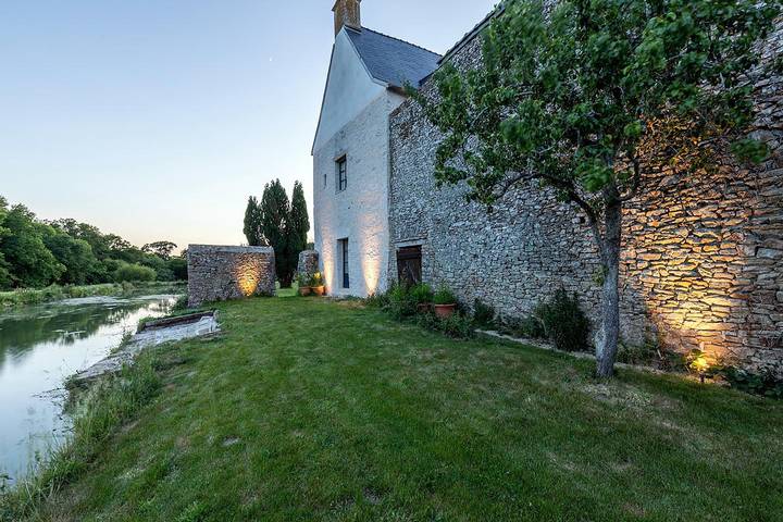 Gîte pour 4 personnes, avec terrasse et sauna ainsi que jardin et piscine à Pluvigner - 3