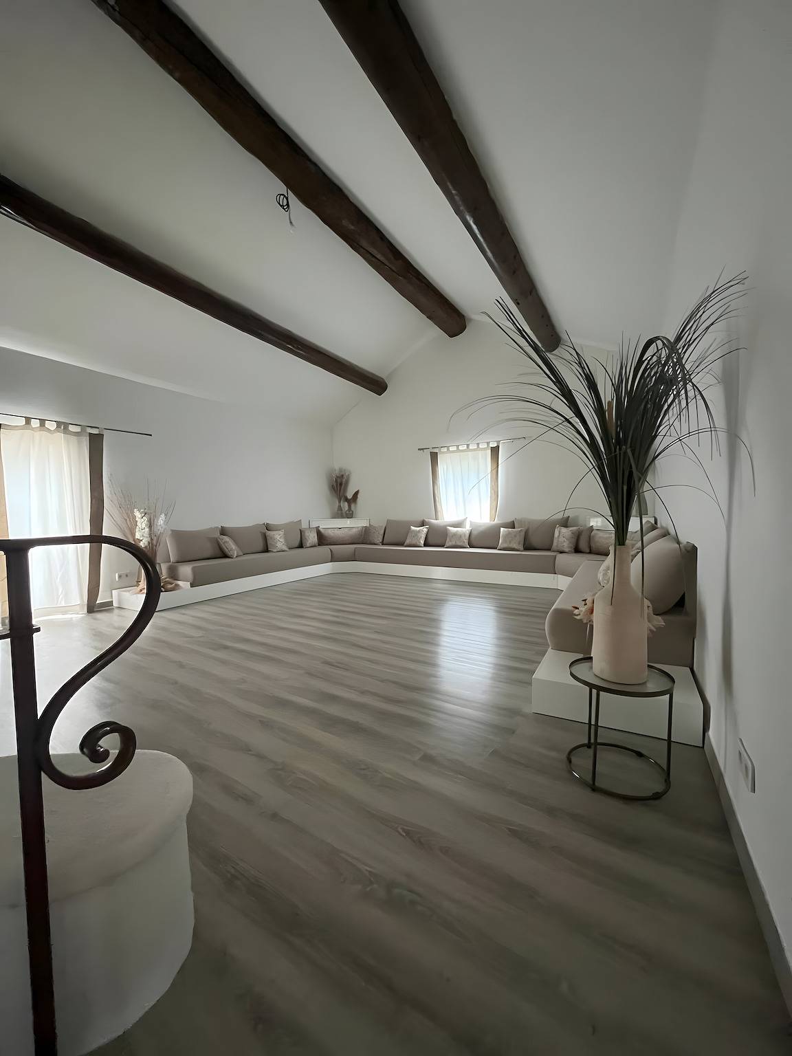 Villa "Pool Jacuzzi" with private pool, Wi-Fi and air conditioning in Camaret-sur-Aigues, Vaucluse