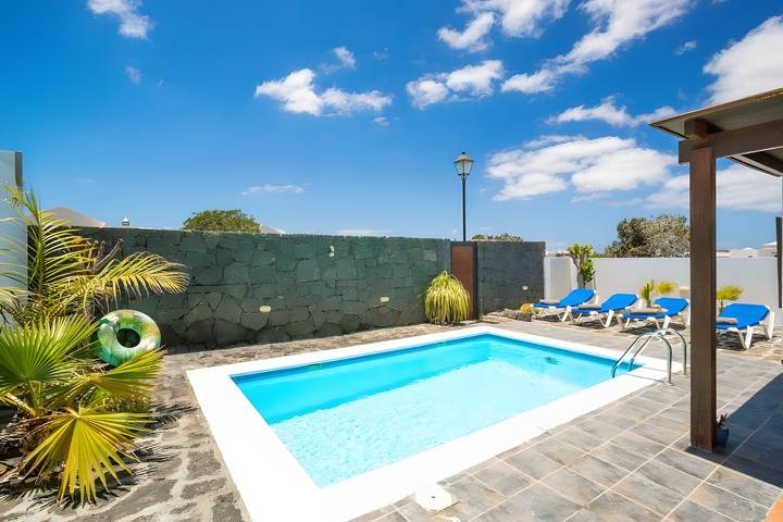 Casa de vacaciones para 6 personas, con Balcón y Jardín en Playa Blanca