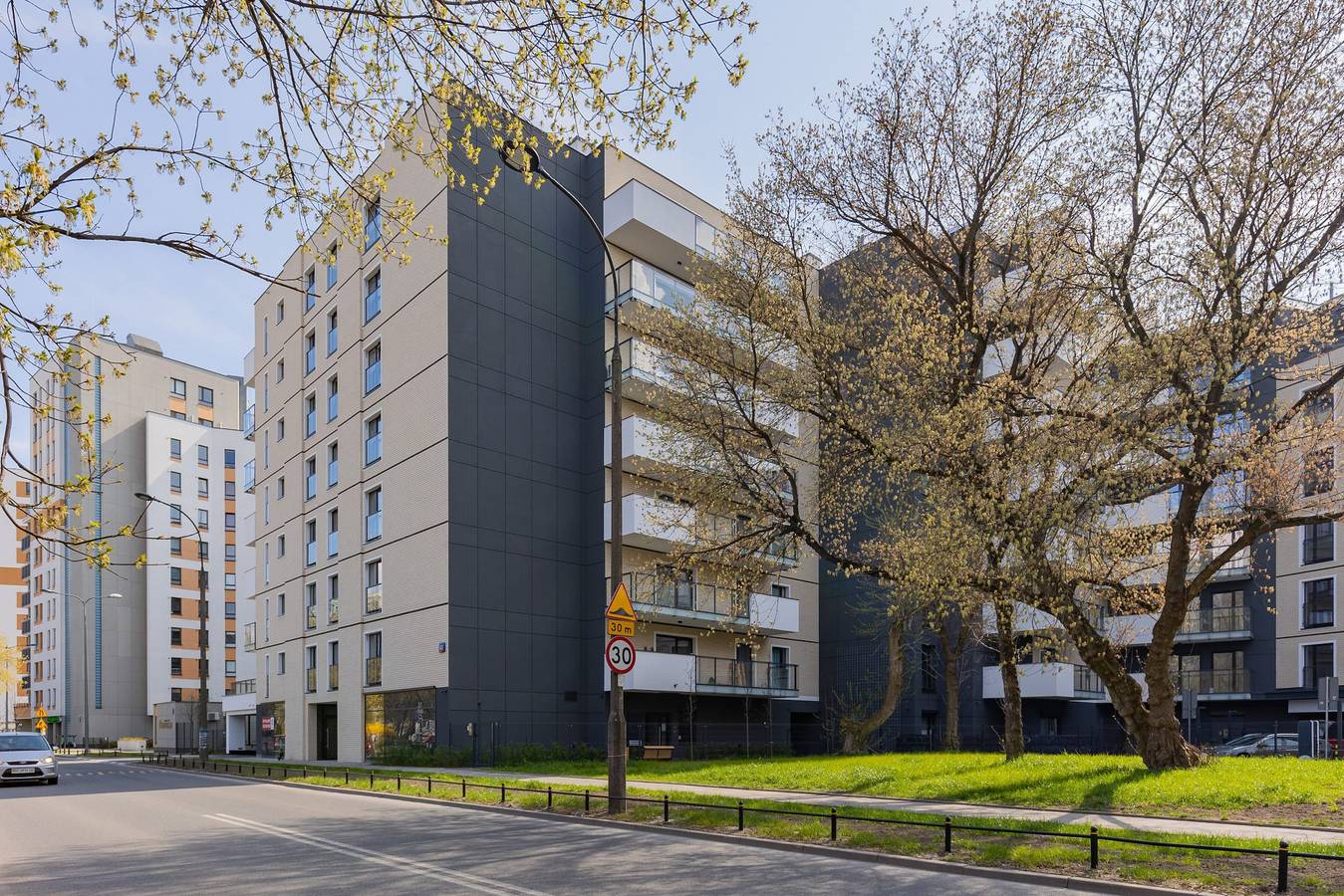 Entire apartment, Śródziemnomorska 43 | Apartment | Garden & Parking in Mokotów, Warsaw