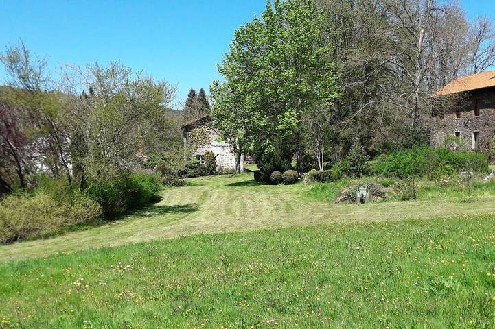 Location de vacances pour 8 personnes à Saint-Pierre-le-Chastel - 3