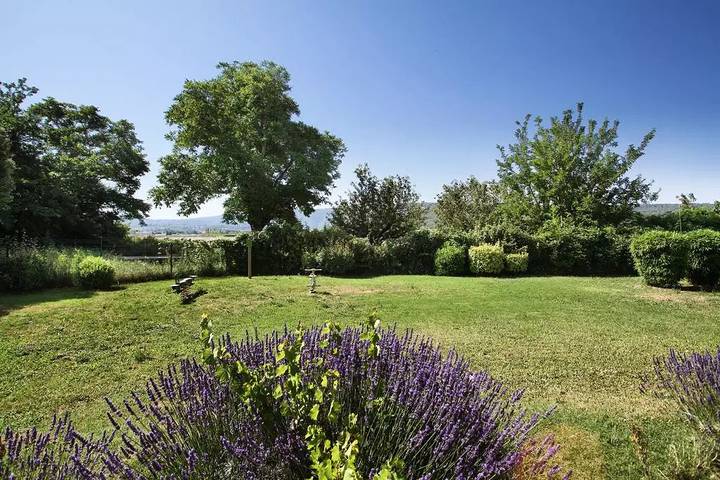 Appartement entier, Appartement 3 Pièces 4/6 Personnes in Lacoste, Parc naturel régional du Luberon