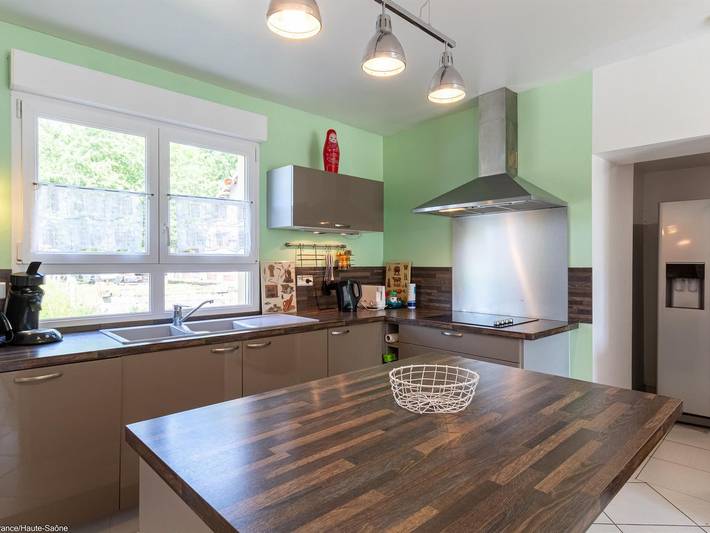 Gîte für 9 Personen, mit Terrasse und Garten in Franche-Comté - 4