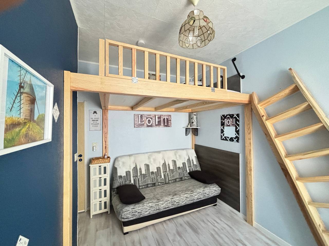 Entire studio, Studio Steps from Beach and Center, Sleeps 4 in Les Sables-d'Olonne, Vendée