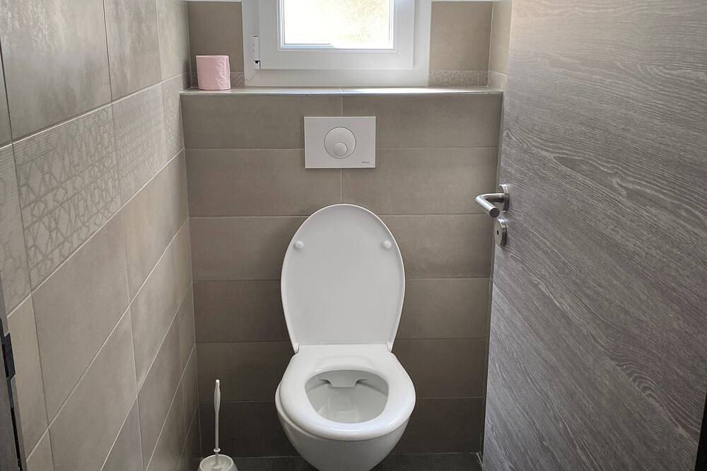 Appartamento intero, Superb T3 N°1 Garden level Apartment, swimming pool, terrace in Bastia, Capo Corso