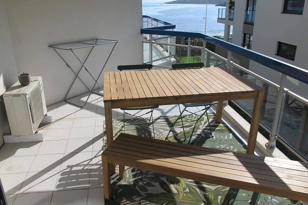Ganze Wohnung, Superbe appartement studio cabine au bord de la plage in Agay, Saint-Raphaël