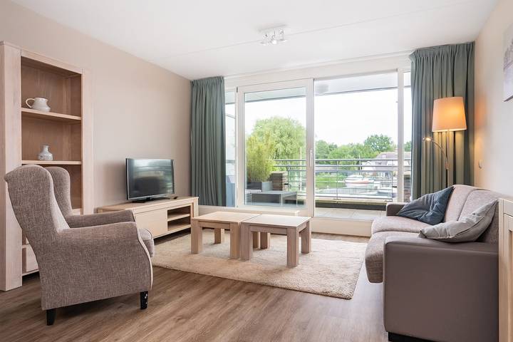 Vakantieappartement voor 4 personen, met balkon, kindvriendelijk in Warmond
