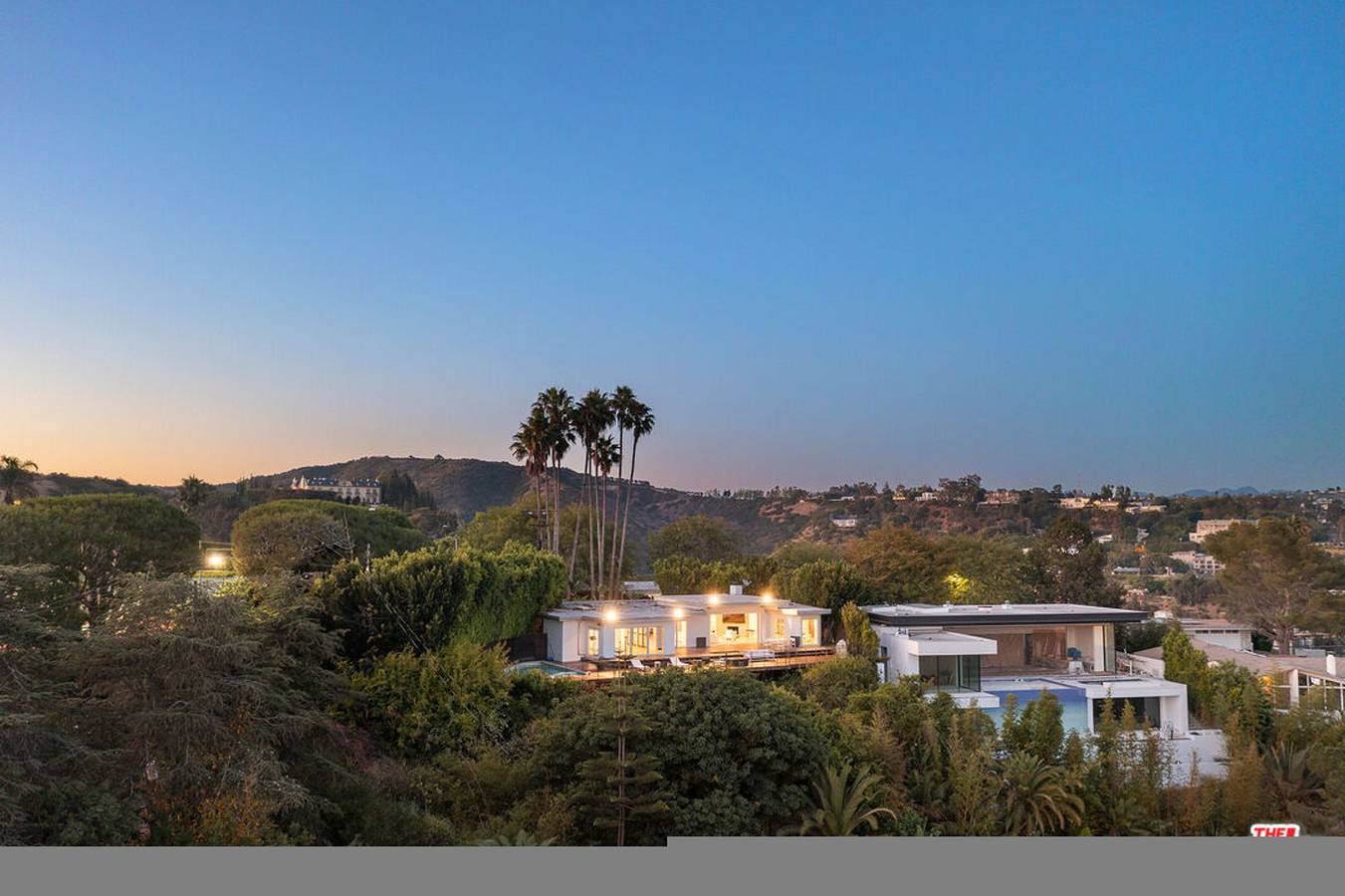 Modern Hilltop in Beverly Hills in Los Angeles, Los Angeles County