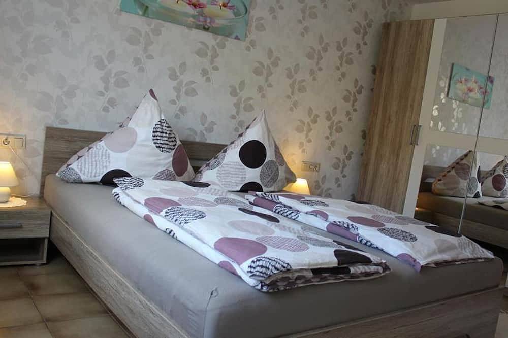 Ganze Wohnung, Fewo Nr. 1 - Ferienwohnungen Haus Moselstrand in Piesport, Bernkastel-Kues & Umgebung