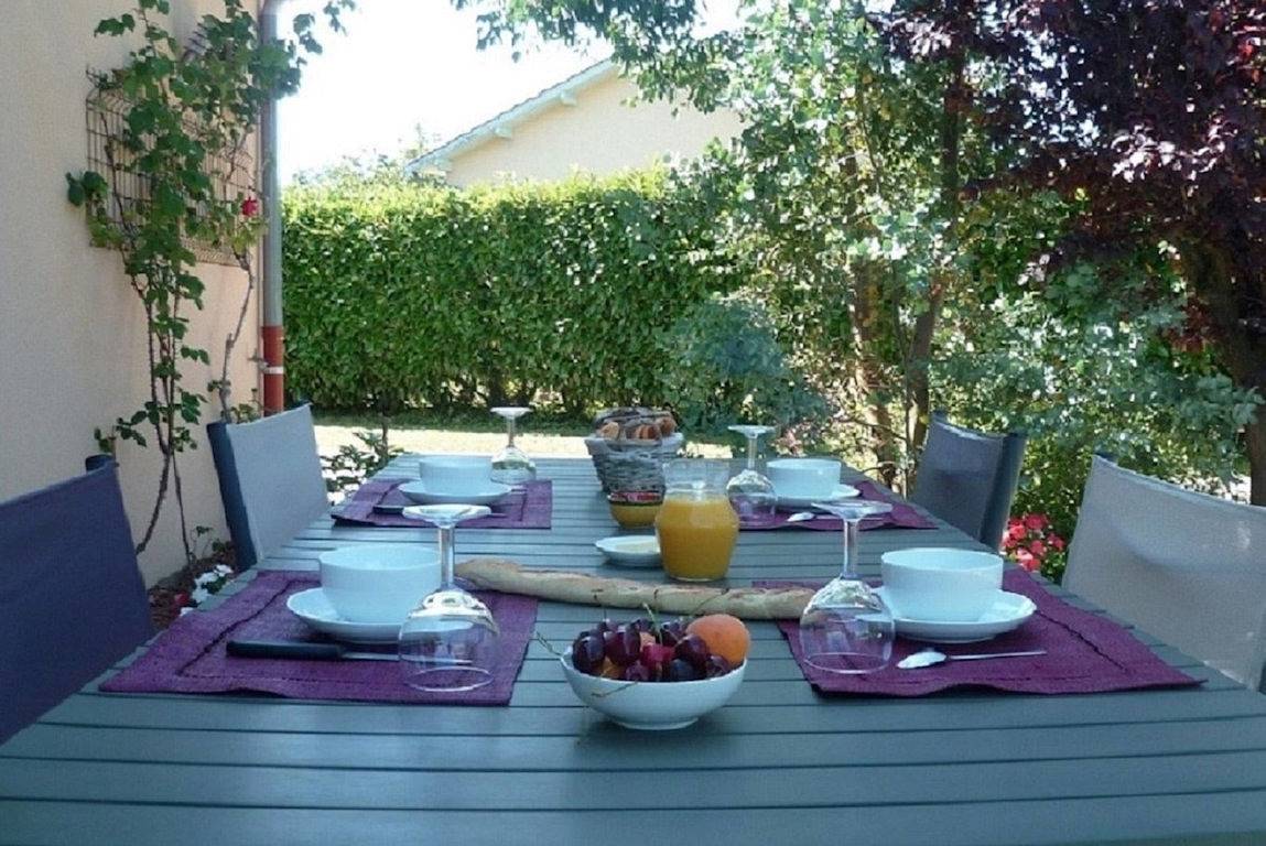 Chambre d'hôtes Florilège - proche Villefranche / Limas - Chambre 1 in Région de Bourg-en-Bresse