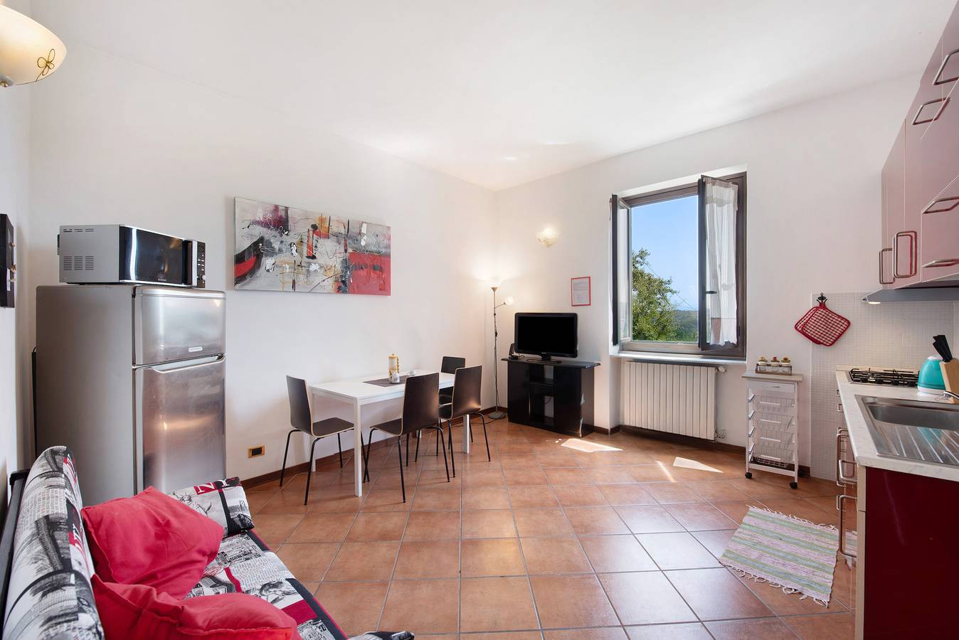 Entire apartment, Holiday Home 'Beautiful Tagliolo' with Private Garden and Wi-Fi in Tagliolo Monferrato, Alessandria Province
