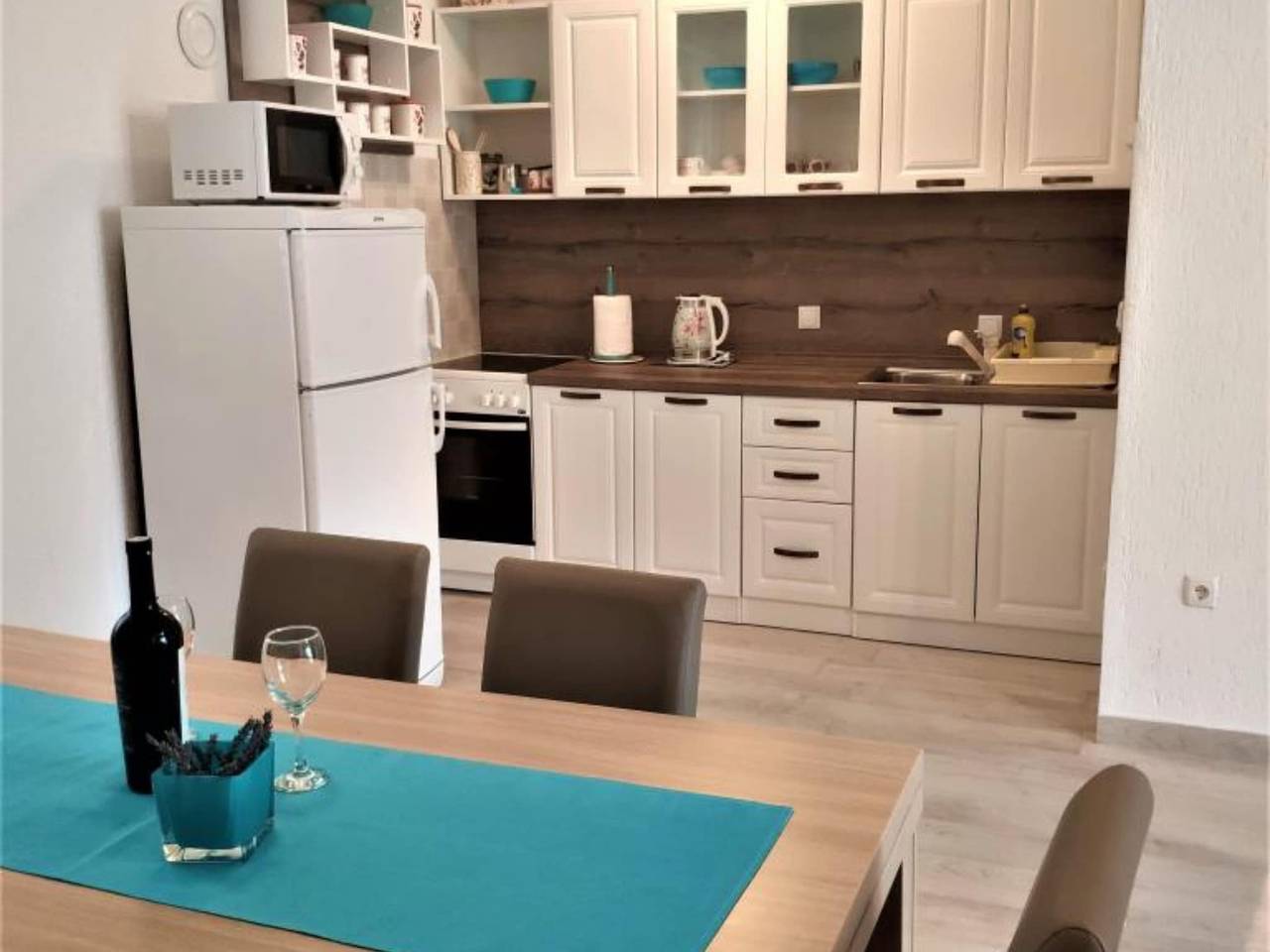 Ganze Wohnung, Apartments Dea & Paula - Standard Two Bedroom Apartment with Terrace in Vodice, Šibenik-Knin