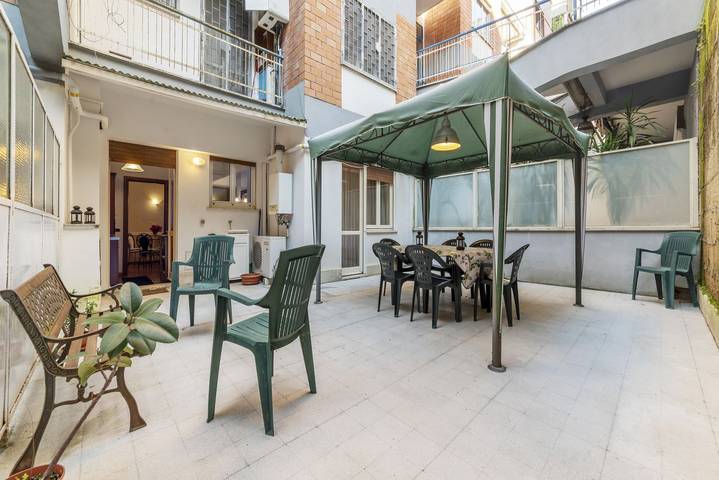 Gîte pour 2 personnes, avec balcon/terrasse à Rome - 3