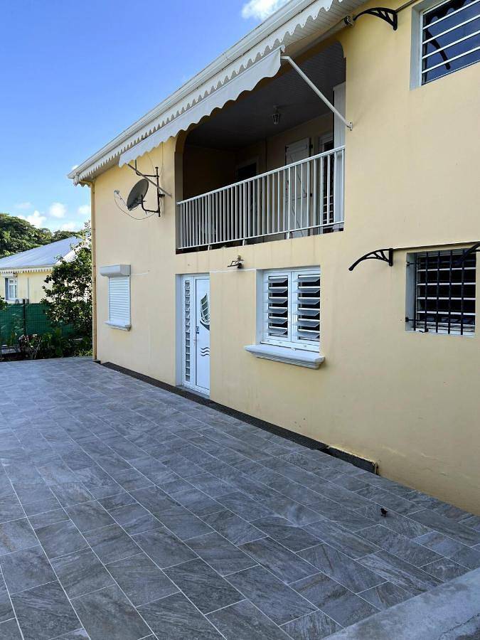 Appartement de vacances pour 4 personnes, avec jardin et terrasse