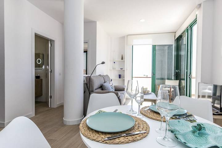 Apartamento entero, Eden Rentals Coastal Retreat in Cueva del Polvo, Guía de Isora
