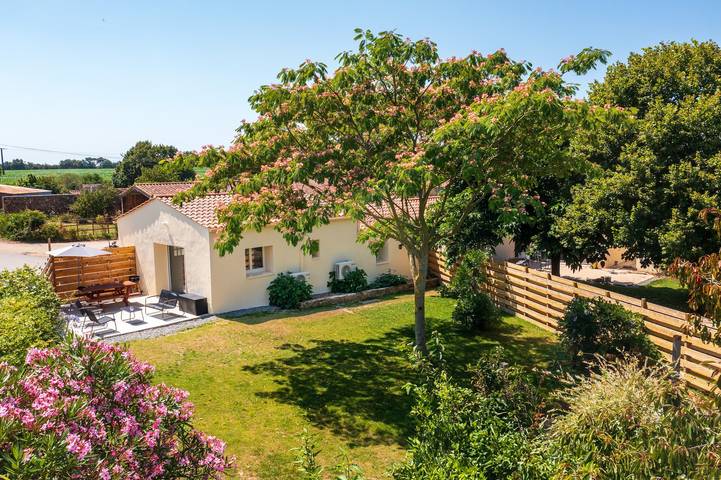Villa pour 6 personnes, avec jardin en Vendée