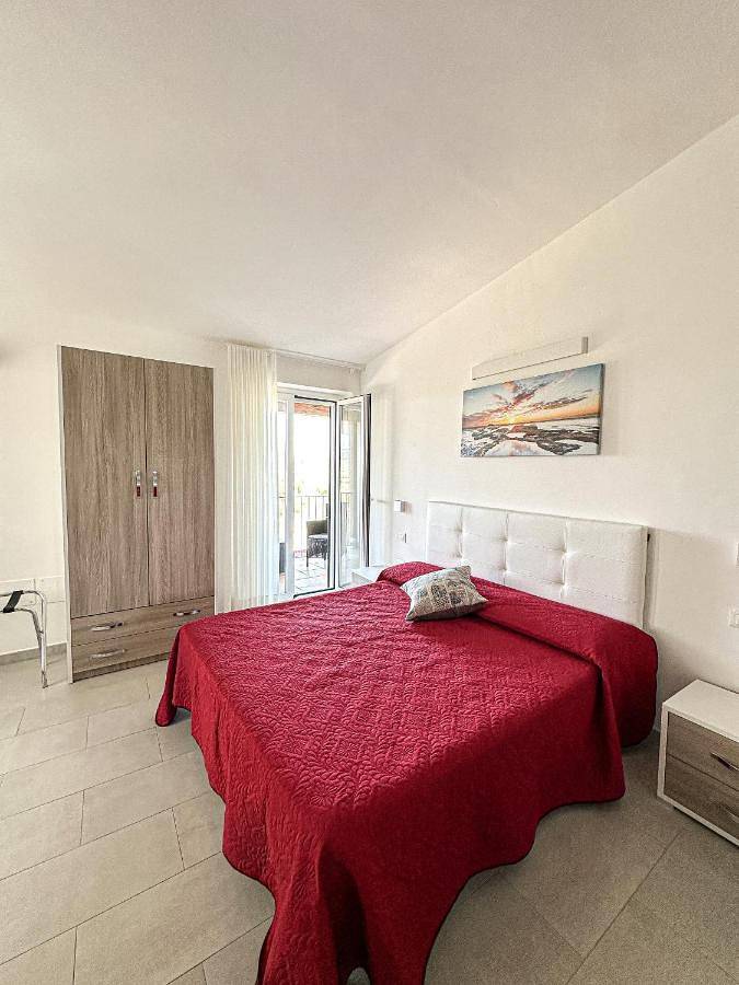 Chambre d’hôte pour 3 personnes, avec jardin ainsi que piscine et vue à Vieste - 4
