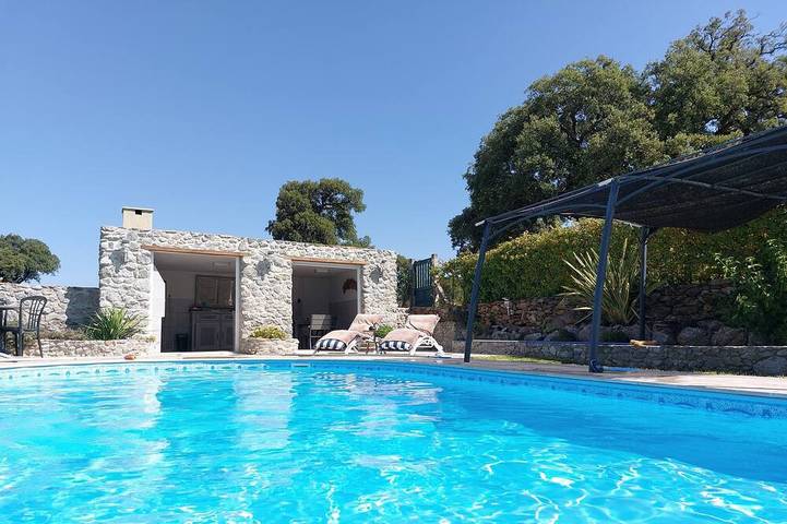 Villa pour 6 personnes, avec jardin