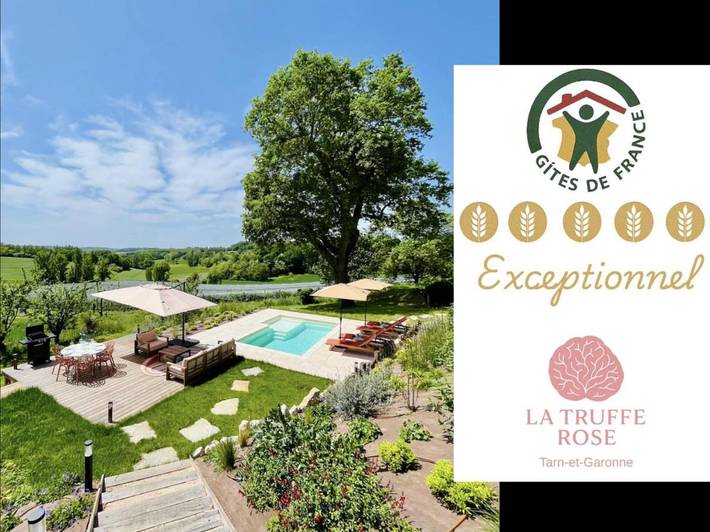 Location de vacances pour 6 personnes, avec piscine ainsi que jardin et vue à Molières