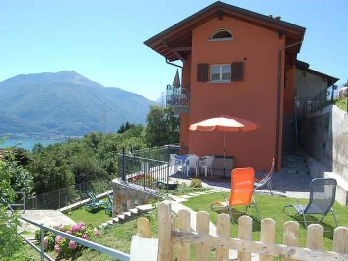 Ferienhaus mit Meerblick für 7 Personen, mit Garten