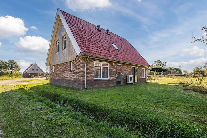 Ferienhaus für 8 Personen, mit Balkon/Terrasse und Terrasse in Braamt