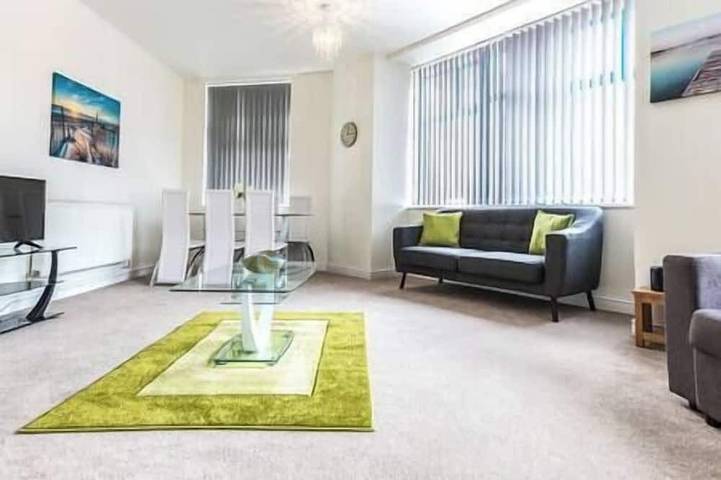 Holiday rental for 4 people in Swindon