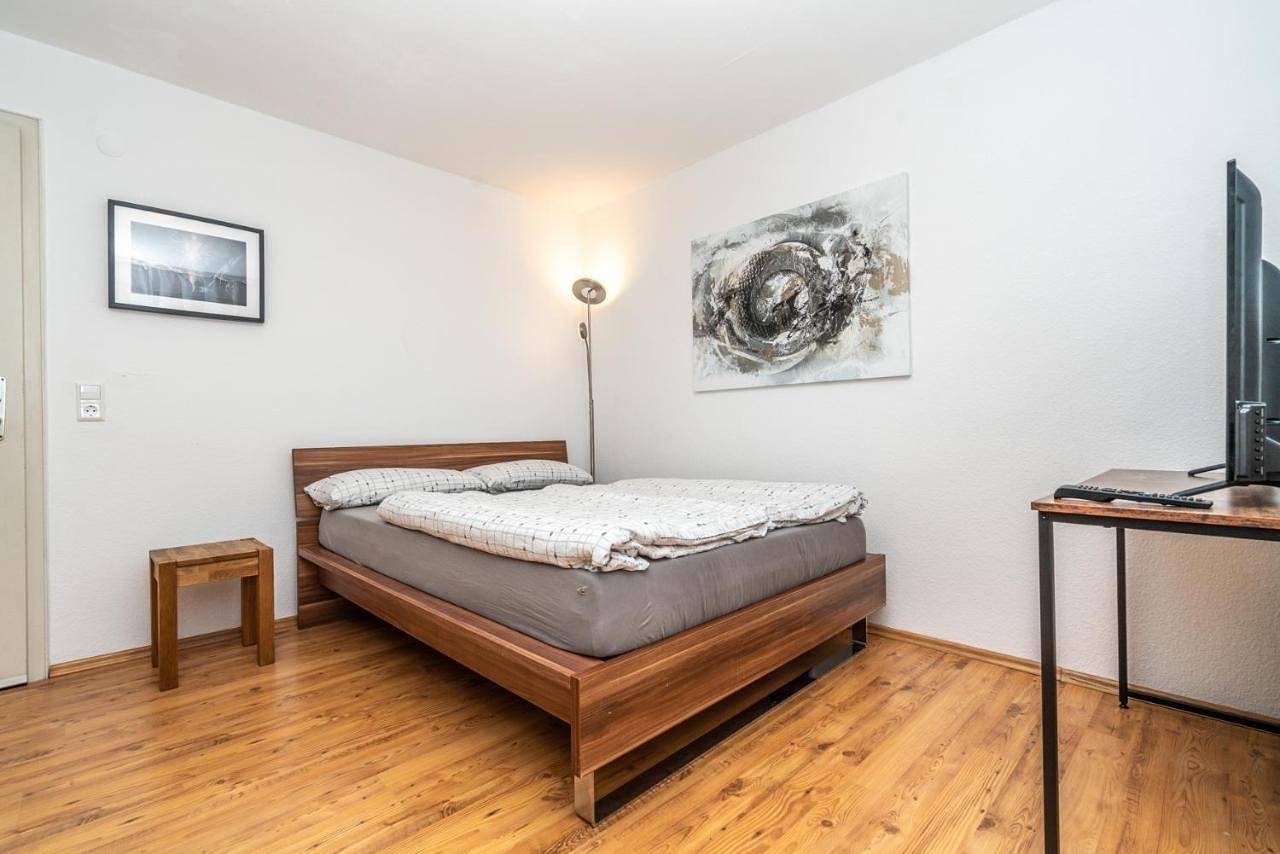 Geheel appartement, Apartment und Wg-Doppelzimmer Sonnenhalde in Tübingen, Neckar-Alb