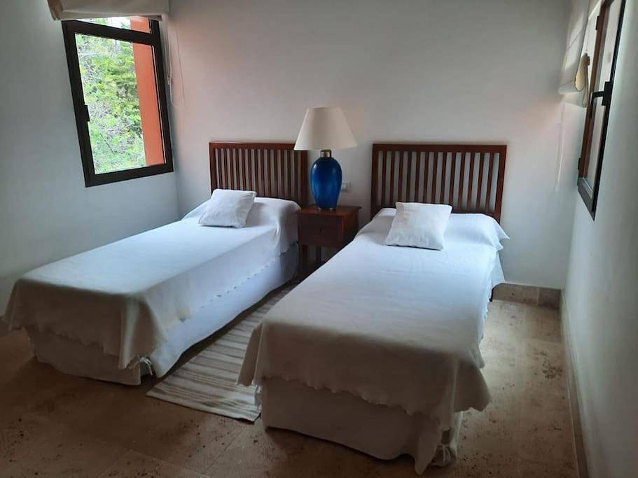 Chalet moderno en Sotogrande costa in Sotogrande, San Roque