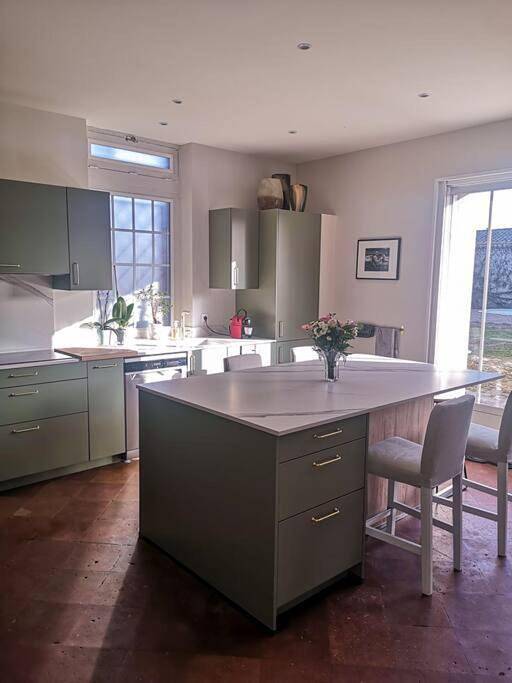 Location de vacances pour 9 personnes, avec piscine et jardin, adapté aux familles à Castelsarrasin - 3