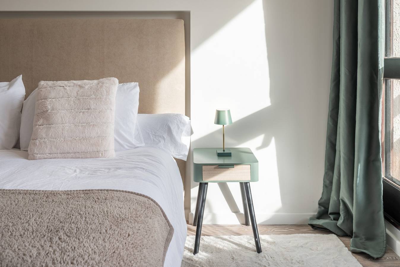 Studio entier, Appartement 'Kj Homes' avec vue sur la montagne, balcon et Wi-Fi in Villard-de-Lans, Parc naturel régional du Vercors