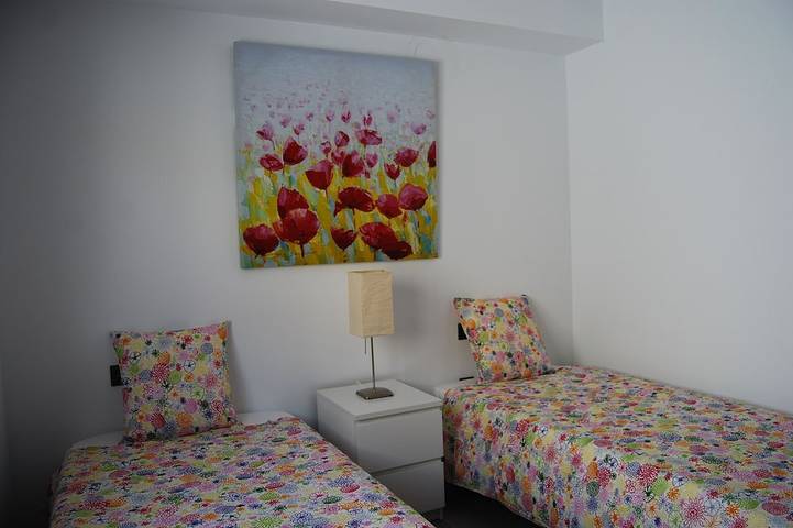Ganze Wohnung, Neues Apartment Mit Großer Terrasse, Hell, Berg- Und Meerblick in Piedra Playa, La Oliva