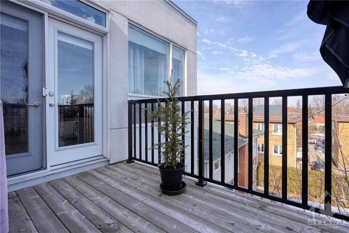 Gîte pour 2 personnes, avec terrasse et vue, animaux acceptés à Ottawa - 2