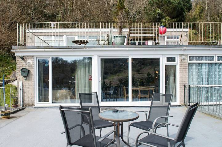 Ferienhaus für 4 Personen, mit Balkon und Garten in England