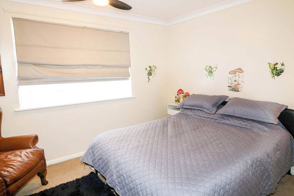 5 Overstone Drive, with a garden in Wisbech in Elm (Cambridgeshire), Cambridgeshire