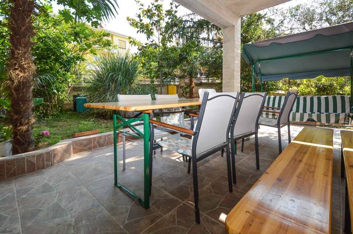 Ferienwohnung für 7 Personen, mit Garten und Balkon in Pula - 3