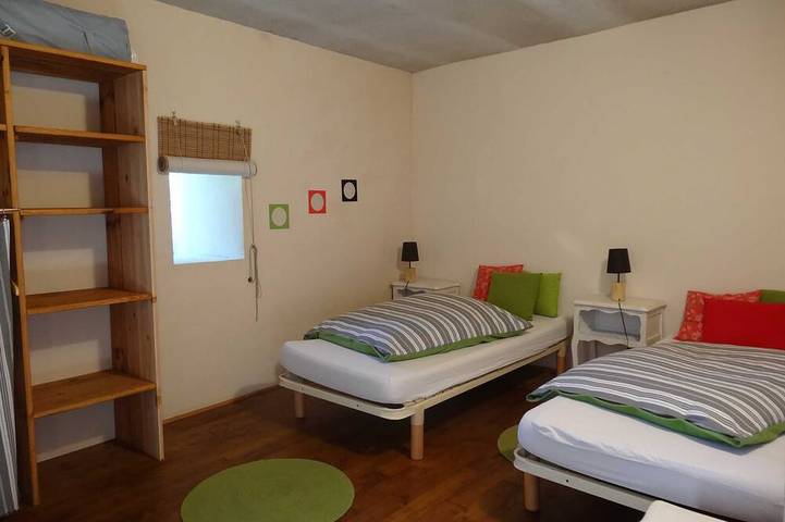 Location de vacances pour 6 personnes, avec jardin à Quézac - 4