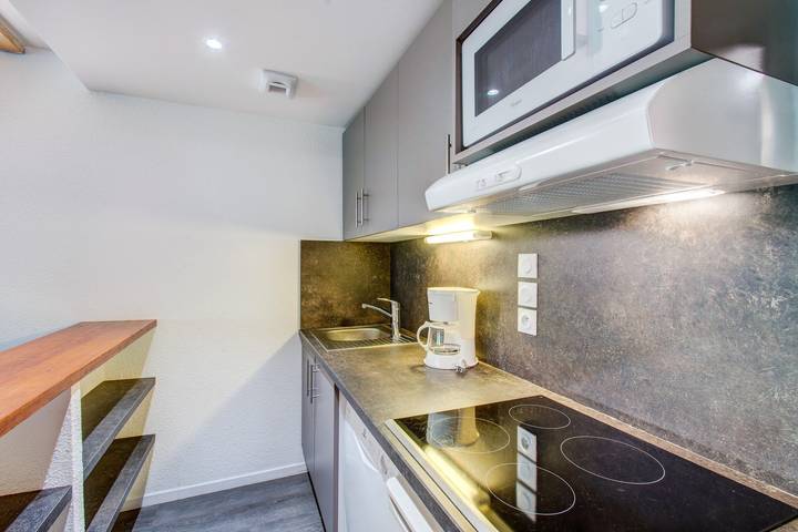 Gîte pour 8 personnes, avec balcon et piscine à Germ - 2