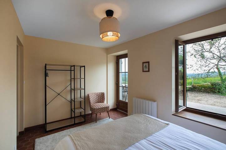 Location de vacances pour 8 personnes, avec terrasse dans Bréry - 3