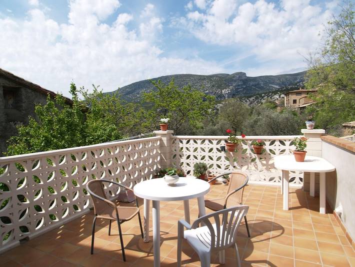 Casa de vacaciones para 12 personas, con Balcón además de Terraza y Jardín en Provincia de Huesca - 4