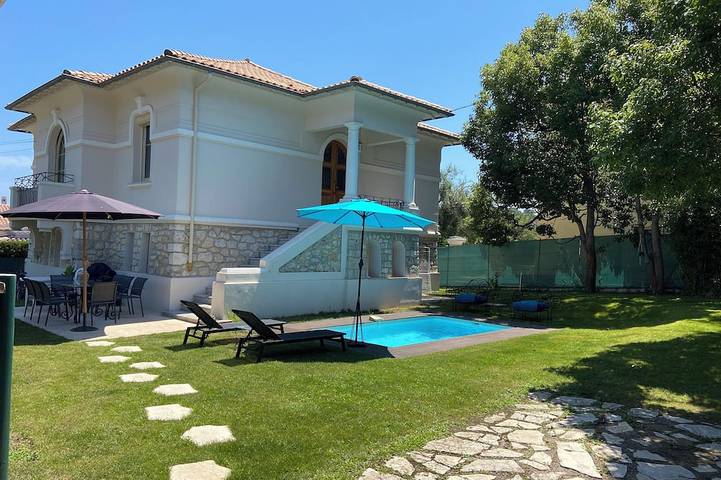Maison de vacances pour 8 personnes, avec jacuzzi et jardin dans Cap d’Antibes