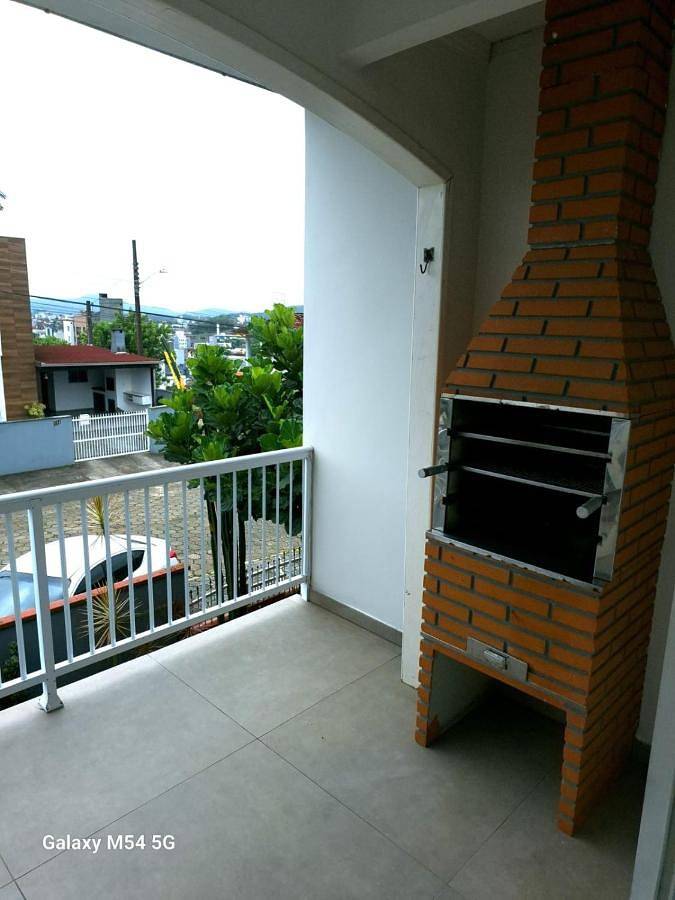 Casas e apartamentos de temporada para 4 pessoas, com balcão e vista, com animais de estimação em Joinville 