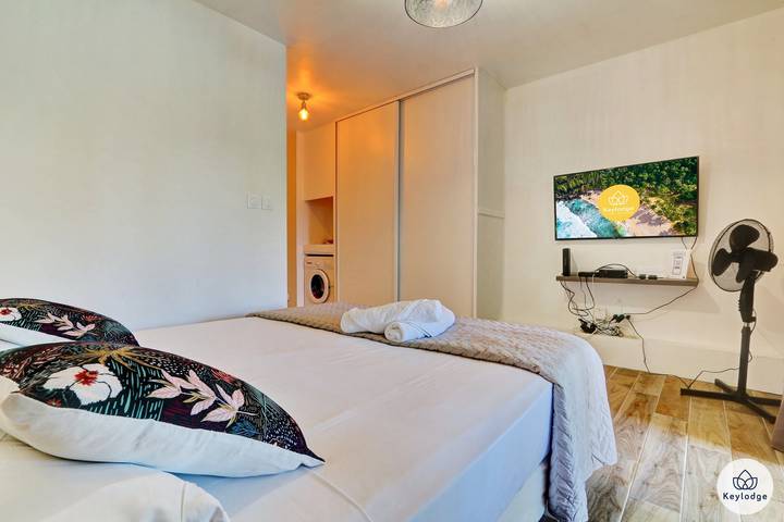 Gîte pour 2 personnes, avec piscine et jardin sur l' Île de la Réunion - 4