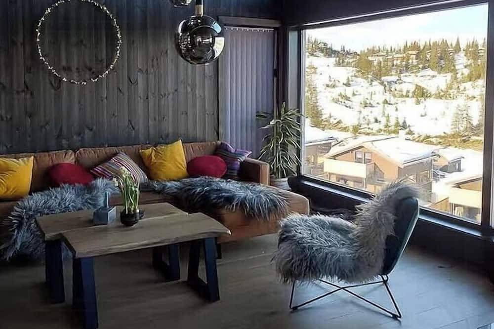 Geräumige Berghütte mit Aussicht, Sauna und Kamin in Kvitfjell, Ringebu