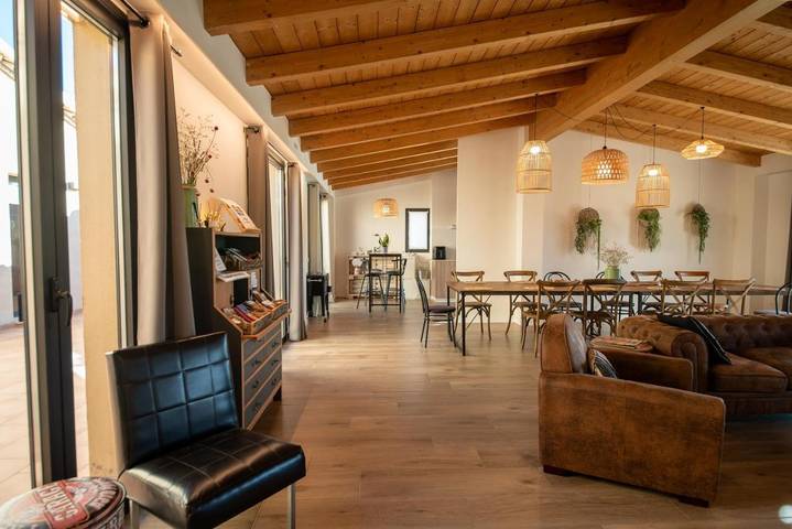 Casa rural para 12 personas, con vistas además de piscina y jardín en Noguera - 4